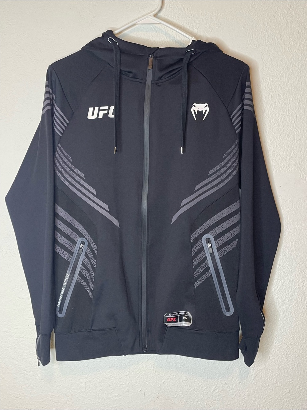 Authentic UFC Venum Black Full-Zip Performance Hooded Jacket